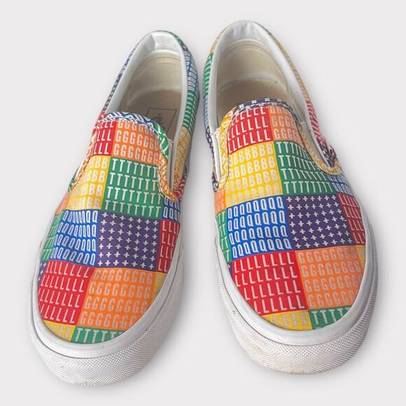 Vans Classic Rainbow Pride Slip-On Sneakers Women’s 8.5, Men’s 7 Canvas LGBTQ - Picture 2 of 7